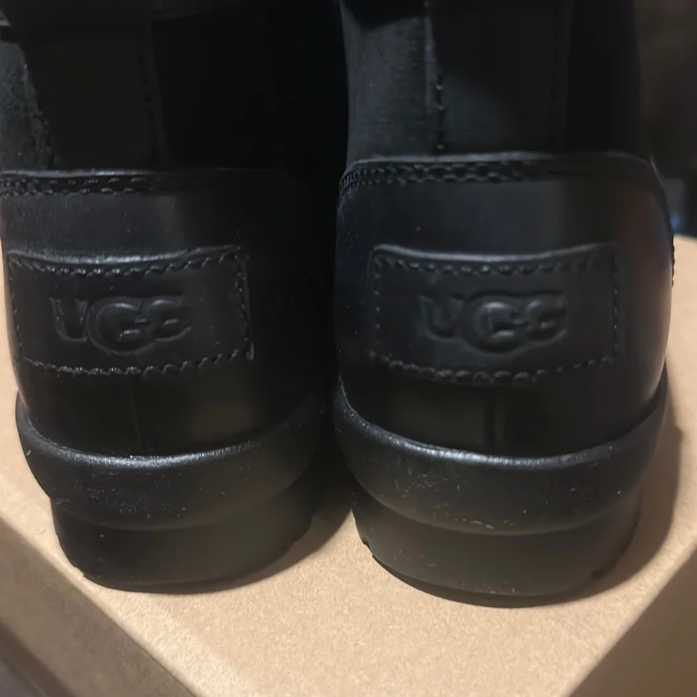 UGG Greda Waterproof Duck Boot: BLACK: NIB: SZ 5